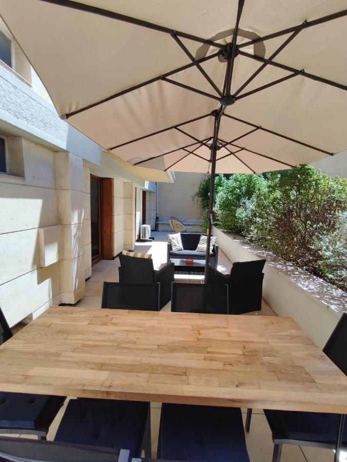Ferienwohnung Le Thiers-Temps - Ac Clim - Grande Terrasse - Proche Theatres Avignon Exterior foto
